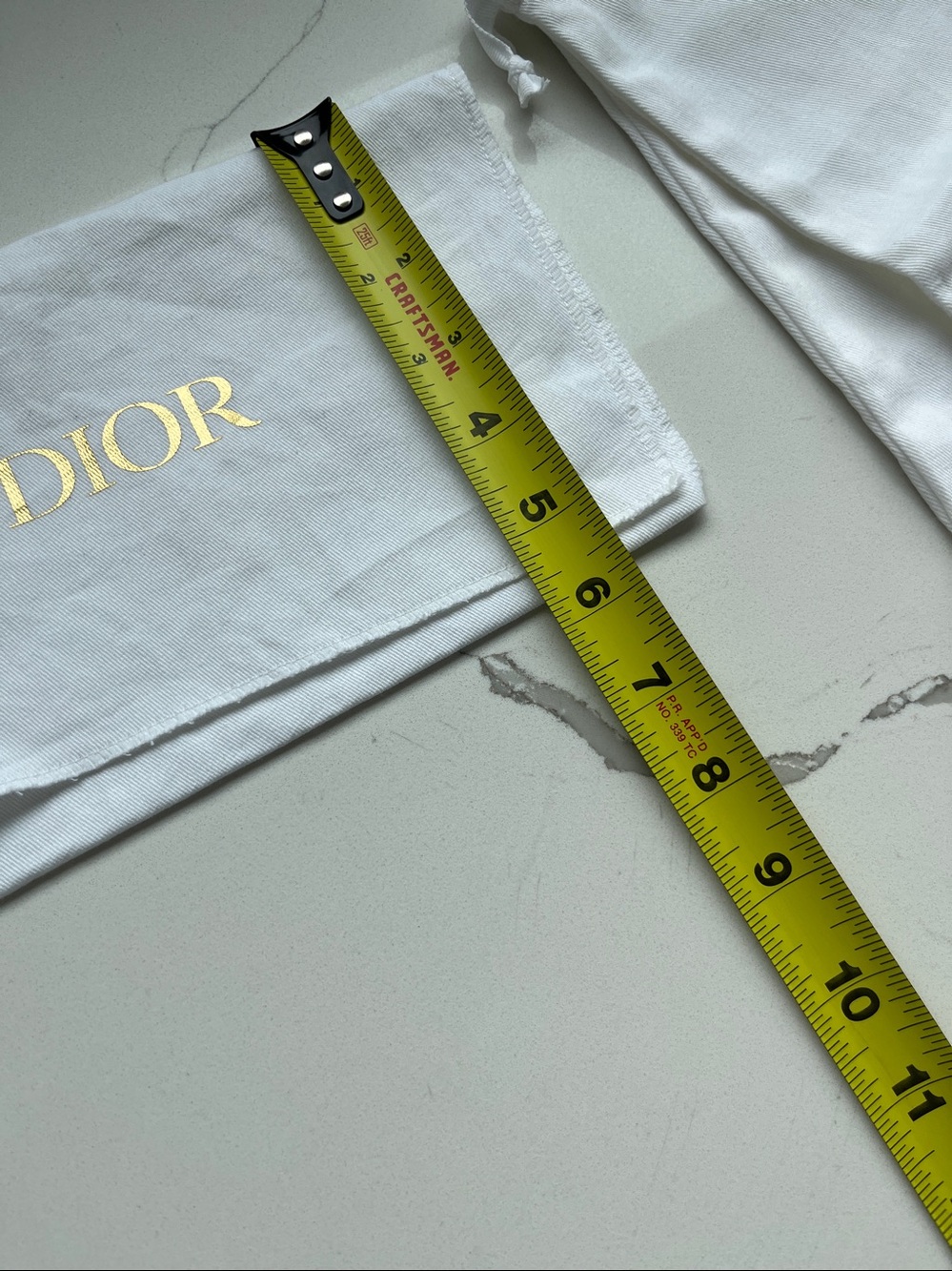 Dior White Cotton Drawstring Dust Bags with Gold Logo - Picture 6 of 7